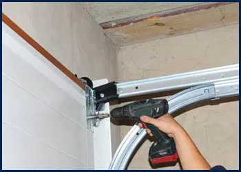 Garage Door Shop Repairs Hawaiian Gardens, CA 562-383-0395 - cont-door-installation-t-16-09m